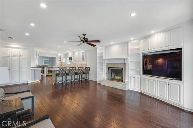 21192 Richmond Circle, Huntington Beach CA: https://media.crmls.org/medias/58b8e1d4-3c75-428c-8a77-89b503a0638c.jpg