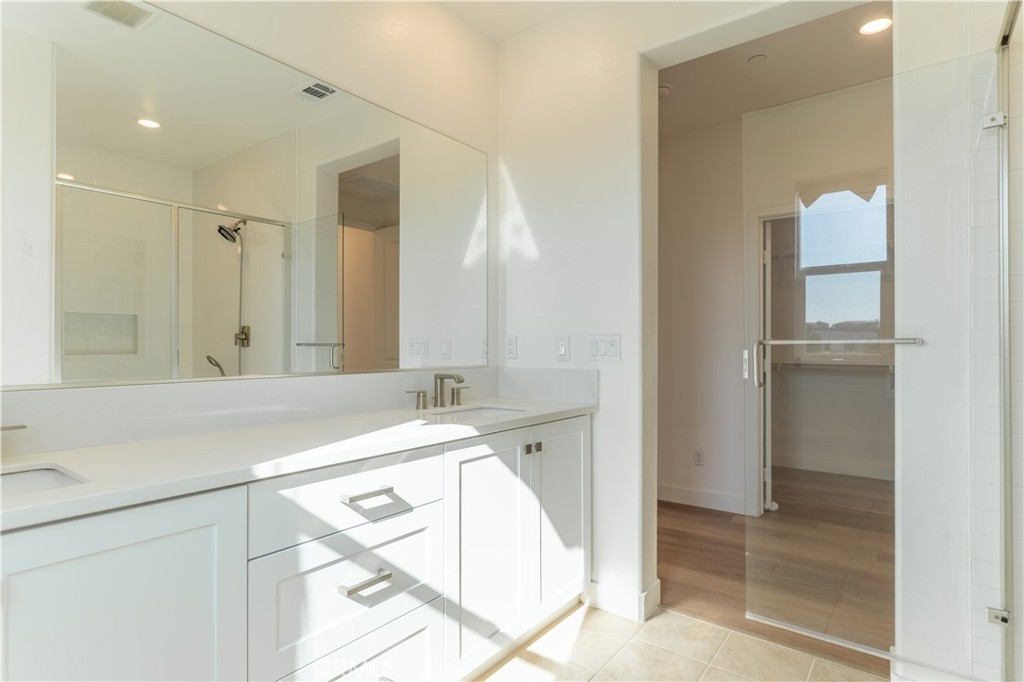 MLS #OC26148784 image #13