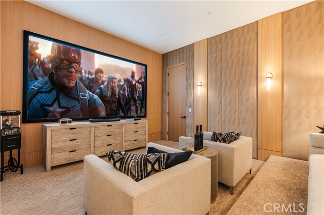 Detail Gallery Image 14 of 37 For 16711 Moorpark St, Encino,  CA 91436 - 6 Beds | 6/1 Baths