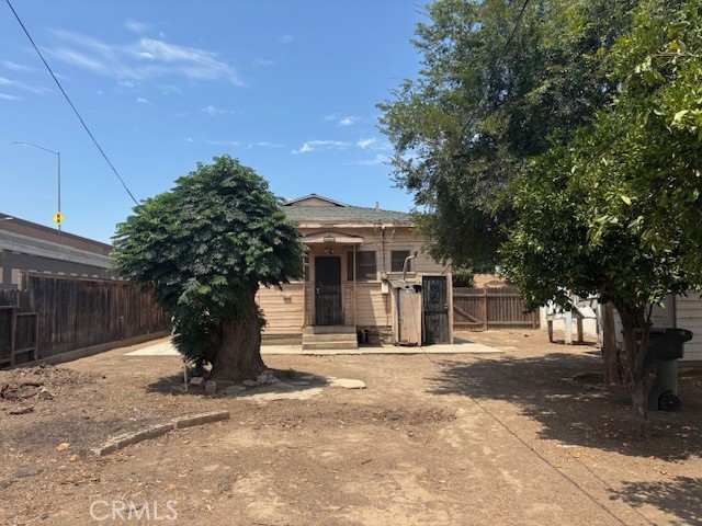 115 N Victoria Avenue, Corona CA: https://media.crmls.org/medias/58bac113-9a81-406d-a098-c7f548c71dc9.jpg