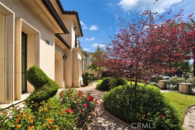 Detail Gallery Image 6 of 73 For 315 E Camino Real Ave., Arcadia,  CA 91006 - 5 Beds | 6 Baths