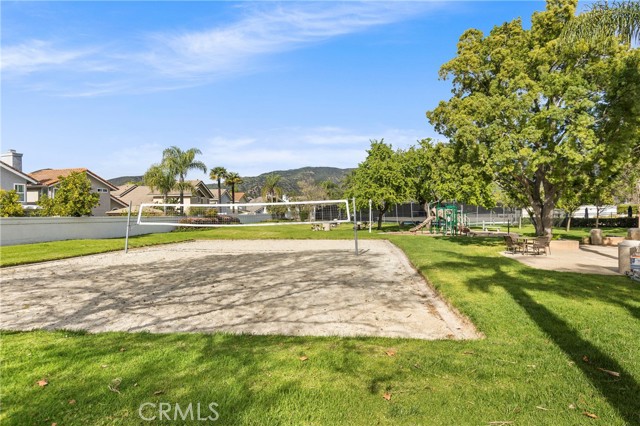 Detail Gallery Image 25 of 27 For 28761 Vista Saddleback, Lake Forest,  CA 92679 - 3 Beds | 2/1 Baths