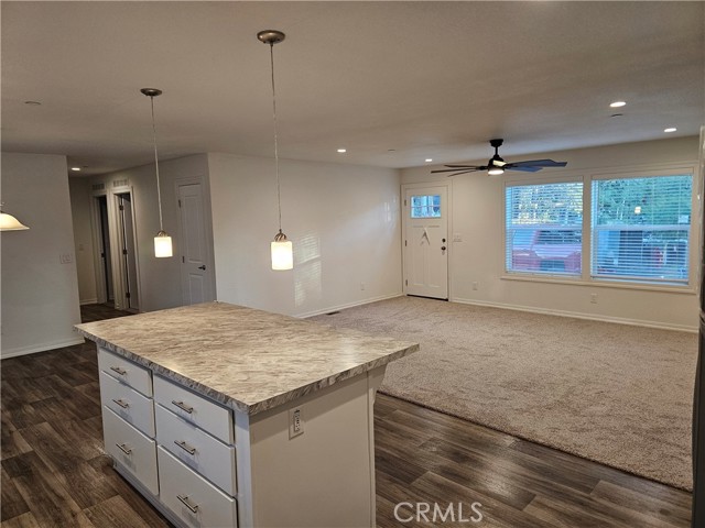 18660 Tereticornis Avenue, Lake Elsinore CA: https://media.crmls.org/medias/58bb7001-2a68-49a6-887c-0c27370f0821.jpg