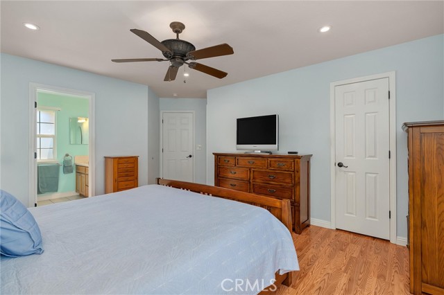 Image 11 of 21 For 156 Greenfield Drive