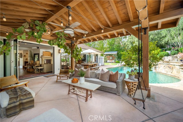 Detail Gallery Image 34 of 47 For 5558 Hoback Glen Rd, Hidden Hills,  CA 91302 - 5 Beds | 5 Baths