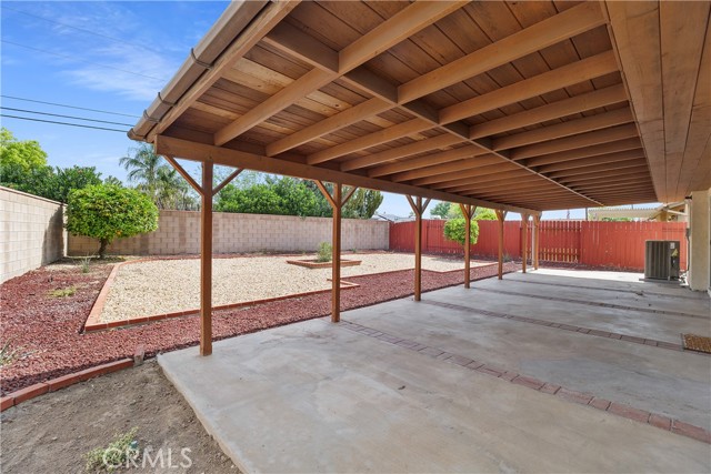 26444 Columbus Drive, Menifee CA: https://media.crmls.org/medias/58bc74a4-4e5a-4753-ad68-5192afd65b96.jpg
