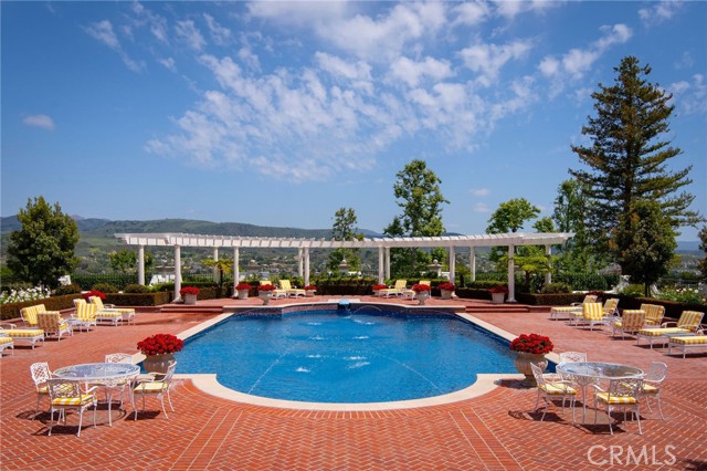 Detail Gallery Image 12 of 26 For 24331 Coto De Caza Dr, Coto de Caza,  CA 92679 - 12 Beds | 15/5 Baths