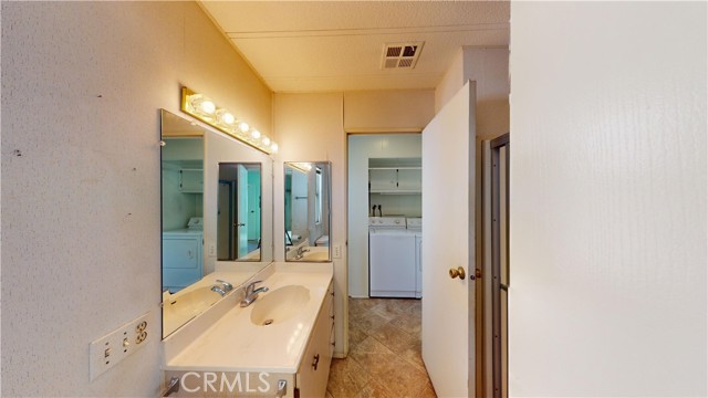 Detail Gallery Image 24 of 42 For 6741 Lincoln Ave #76,  Buena Park,  CA 90620 - 2 Beds | 2 Baths