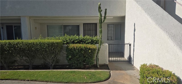 32505 Candlewood Drive, Cathedral City CA: https://media.crmls.org/medias/58bd1928-5922-40ba-92e8-bb53238d5297.jpg