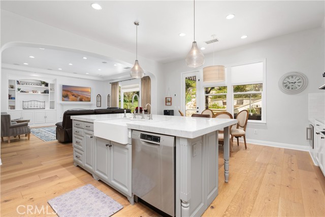 598 N Conejo School Road, Thousand Oaks CA: https://media.crmls.org/medias/58bd3093-3dcf-4ab0-b0d9-0ce23a2751e3.jpg