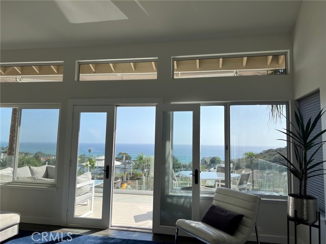 87 Palm Beach Court, Dana Point CA: https://media.crmls.org/medias/58bd3c96-241e-4a48-8f11-3b92c9cf7f91.jpg