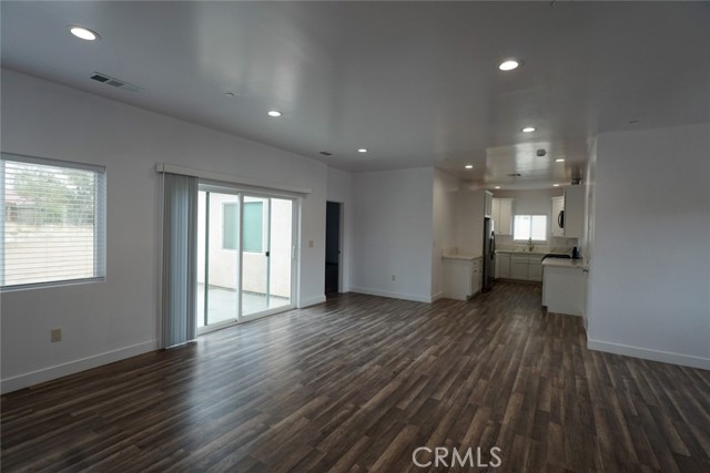 Detail Gallery Image 7 of 31 For 10304 Primrose Ave, Hesperia,  CA 92345 - 3 Beds | 2 Baths