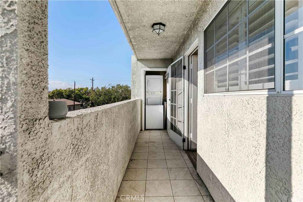 58Bda920 73F0 46B8 9E8B 5E201Fe62C18 1706 Grismer Avenue #211, Burbank, Ca 91504 &Lt;Span Style='BackgroundColor:transparent;Padding:0Px;'&Gt; &Lt;Small&Gt; &Lt;I&Gt; &Lt;/I&Gt; &Lt;/Small&Gt;&Lt;/Span&Gt;