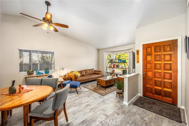 Detail Gallery Image 12 of 33 For 2201 Canyon, Colton,  CA 92324 - 3 Beds | 2 Baths