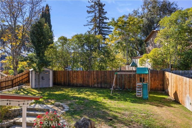 Detail Gallery Image 12 of 50 For 255 Robles, Lakeport,  CA 95453 - 3 Beds | 2/1 Baths