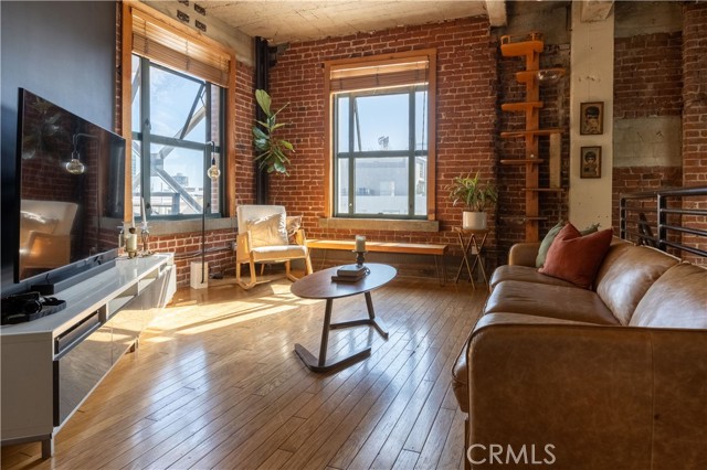 Detail Gallery Image 10 of 69 For 100 W 5th 6c,  Long Beach,  CA 90802 - 1 Beds | 1 Baths