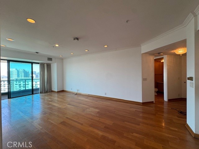 10490 Wilshire Boulevard, Los Angeles CA: https://media.crmls.org/medias/58bf60ff-e819-4866-b764-e3268d9a0742.jpg