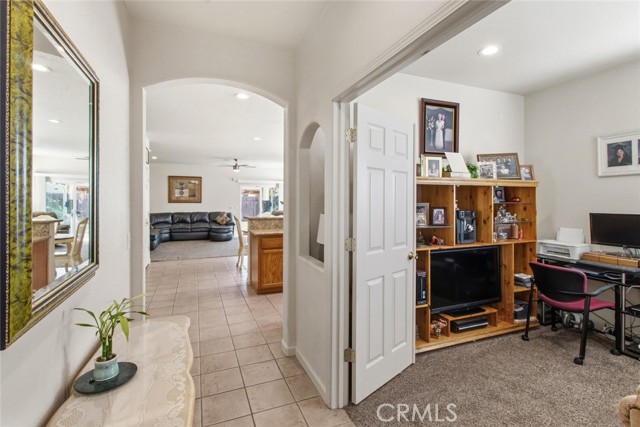 Detail Gallery Image 9 of 37 For 2408 Snapdragon Ct, Modesto,  CA 95355 - 3 Beds | 2 Baths