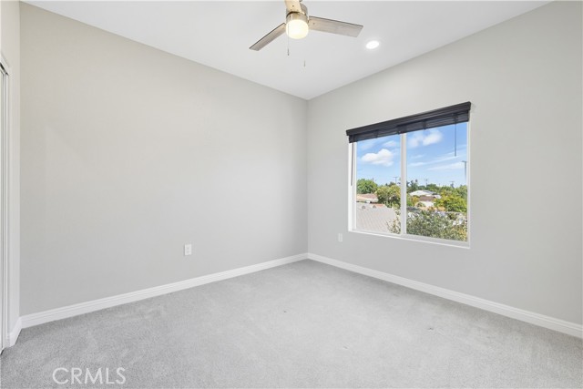 Detail Gallery Image 24 of 34 For 1450 W 11th St, Pomona,  CA 91766 - 4 Beds | 2/1 Baths
