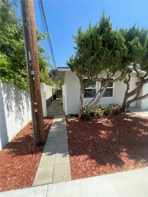 Detail Gallery Image 2 of 30 For 3807 Mohawk St a,  Pasadena,  CA 91107 - 0 Beds | 1 Baths