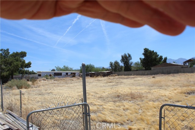 Detail Gallery Image 10 of 16 For 10128 E Ave S12, Littlerock,  CA 93543 - 3 Beds | 3 Baths