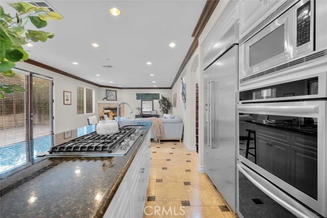 2016 Robinson Street, Redondo Beach CA: https://media.crmls.org/medias/58c2e2d9-b4bc-4f95-87c5-7f2d6e85e3c7.jpg