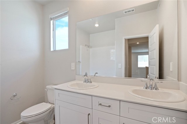 Detail Gallery Image 20 of 44 For 2070 Zest St, Redlands,  CA 92374 - 5 Beds | 3 Baths