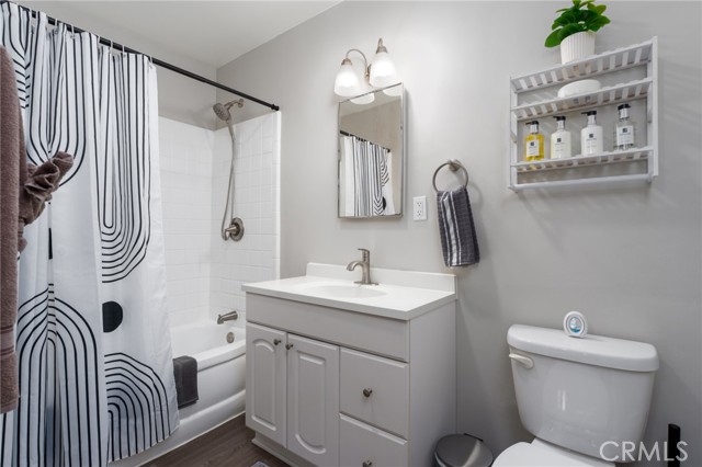 Detail Gallery Image 15 of 28 For 716 N Orange St, Riverside,  CA 92501 - 3 Beds | 2 Baths