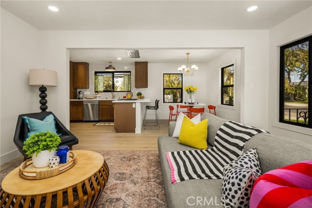 Image 6 of 69 For 1949 Chatwin Avenue