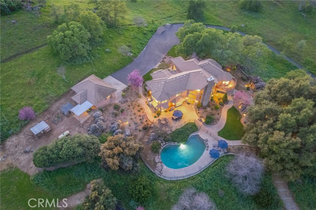 Detail Gallery Image 43 of 75 For 16115 Deer Path, Clovis,  CA 93619 - 5 Beds | 3/1 Baths