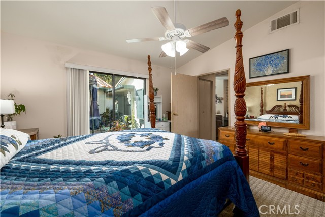 Detail Gallery Image 17 of 25 For 1060 Clubhouse Dr, Hemet,  CA 92545 - 2 Beds | 2 Baths