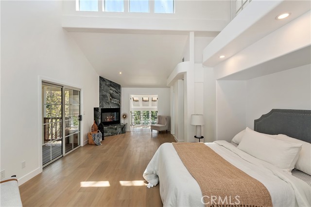 Detail Gallery Image 24 of 59 For 27757 North Bay Rd, Lake Arrowhead,  CA 92352 - 4 Beds | 3 Baths