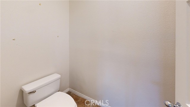 Detail Gallery Image 10 of 41 For 4322 Waterside Ln, Oxnard,  CA 93035 - 4 Beds | 2/1 Baths