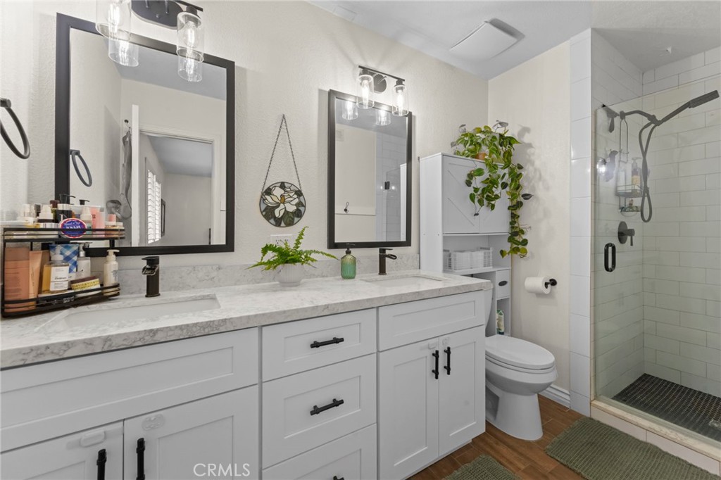 https://media.crmls.org/medias/58c439a6-16d4-4356-8841-fd96f0a5ba88.jpg?preset=X-Large
