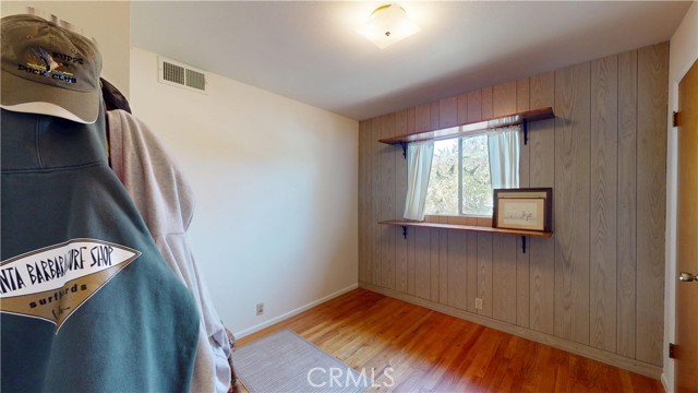 125 Hilton Street, Madera CA: https://media.crmls.org/medias/58c459e2-183b-4fbb-88d9-b937e28685df.jpg
