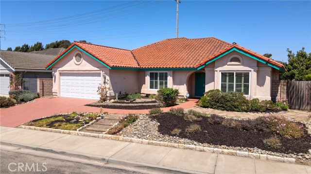 Detail Gallery Image 41 of 52 For 2436 Longdrive Ln, Santa Maria,  CA 93455 - 3 Beds | 2 Baths