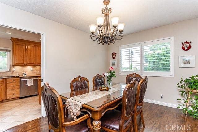 14 Rainbow Ridge Road, Phillips Ranch CA: https://media.crmls.org/medias/58c4e846-1a25-4dea-8cfc-8be6623cf6dc.jpg