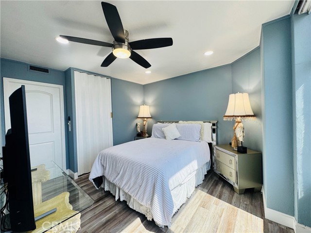 Detail Gallery Image 19 of 33 For 100 Atlantic Ave #1012,  Long Beach,  CA 90802 - 2 Beds | 1 Baths