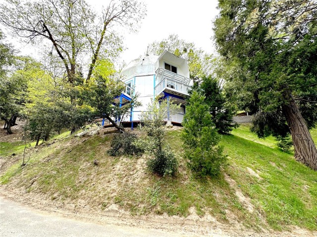 Detail Gallery Image 41 of 42 For 24998 Jewel, Crestline,  CA 92325 - 4 Beds | 3 Baths