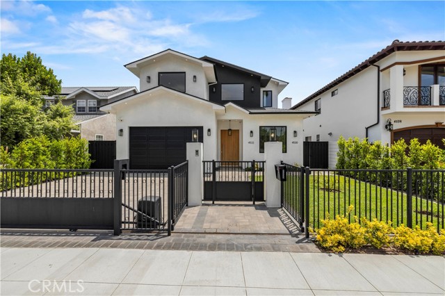 Front Image Thumbnail for CRBB25270041