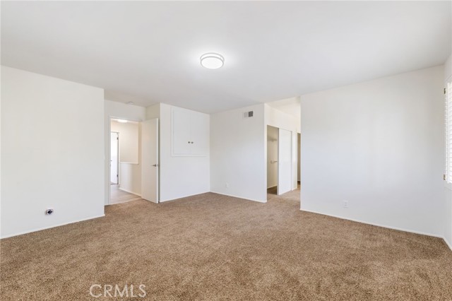 Detail Gallery Image 29 of 49 For 305 Robin Hood Ln, Costa Mesa,  CA 92627 - 5 Beds | 2/2 Baths