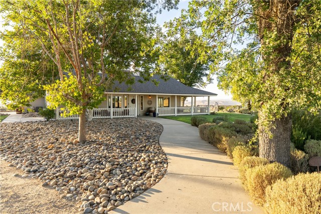 1825 Nygren Road, San Miguel CA: https://media.crmls.org/medias/58c8ad4c-6dd6-4018-acf0-cc01368c8241.jpg