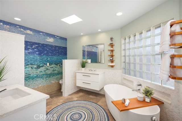 Detail Gallery Image 22 of 40 For 26925 Calle Dolores, Dana Point,  CA 92624 - 3 Beds | 3 Baths