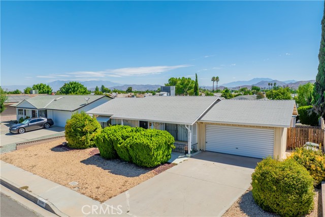 Detail Gallery Image 1 of 14 For 28106 Murrieta Rd, Menifee,  CA 92586 - 2 Beds | 1 Baths