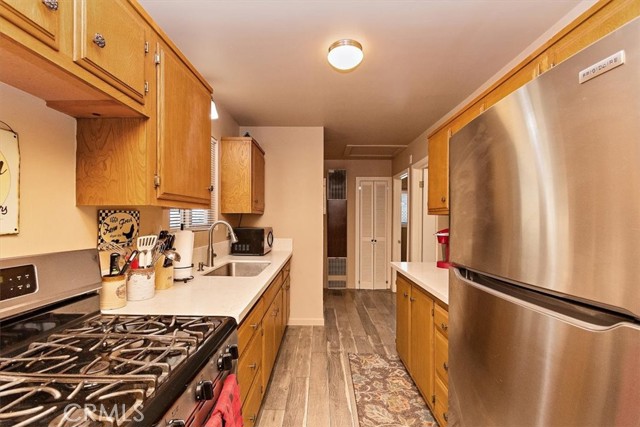 Detail Gallery Image 7 of 13 For 861 Kern Ave, Sugarloaf,  CA 92386 - 2 Beds | 1 Baths