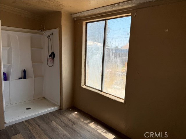Detail Gallery Image 13 of 24 For 419 Linda Vista Dr, Bakersfield,  CA 93308 - 2 Beds | 1 Baths