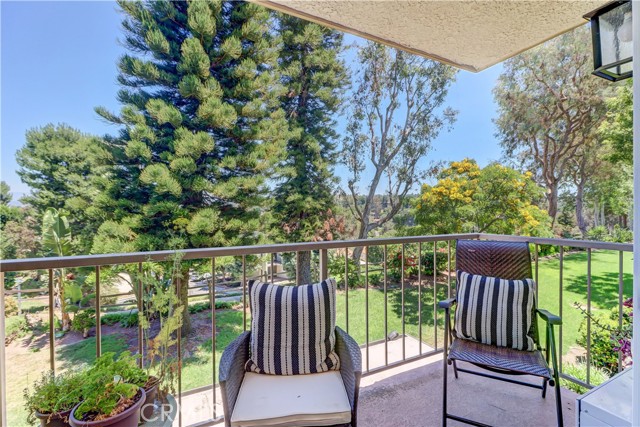 Detail Gallery Image 17 of 36 For 3365 Punta Alta 2f,  Laguna Woods,  CA 92637 - 1 Beds | 1/1 Baths