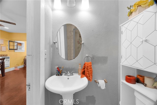 776 Stanley Avenue, Long Beach CA: https://media.crmls.org/medias/58ce3cc7-a750-41bd-b59e-8496d8e032d3.jpg