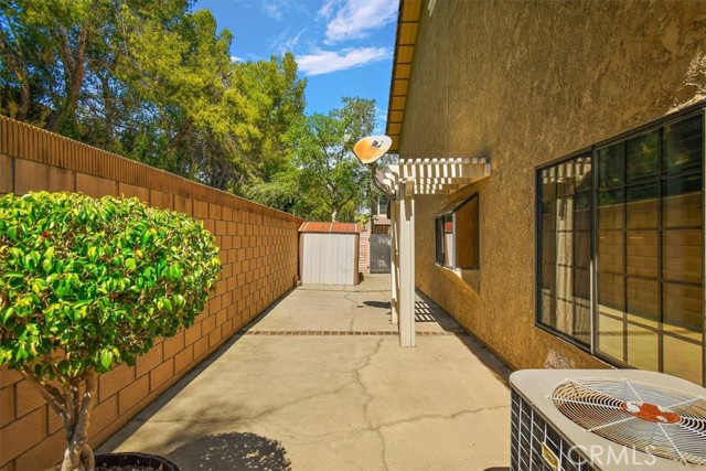 Detail Gallery Image 26 of 35 For 1954 Driftstone Dr, Glendora,  CA 91740 - 3 Beds | 2/1 Baths