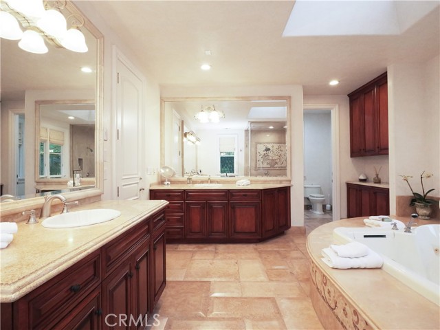 Detail Gallery Image 44 of 75 For 1502 Paseo La Cresta, Palos Verdes Estates,  CA 90274 - 6 Beds | 5/1 Baths